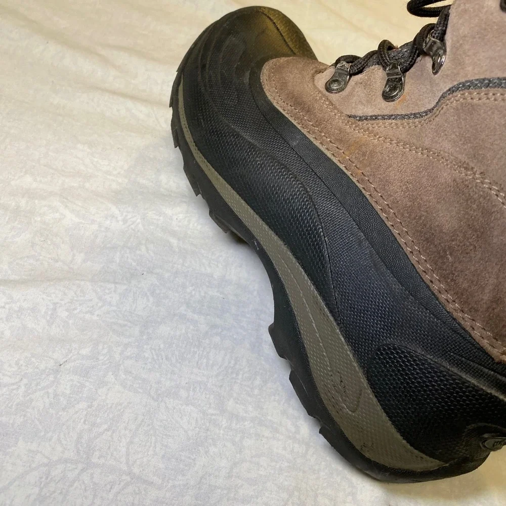 Columbia Cascadian Summit BM1168-255 Winter Boots Men's 9.5 Thermolite